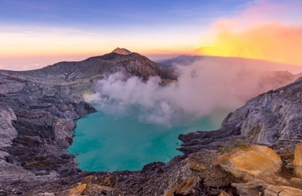The Beauty of Ijen Crater, Banyuwangi
